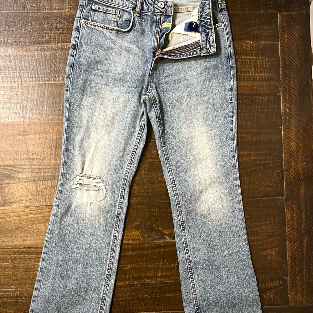 Pilcro Yaya Jeans: Light Wash Distressed Knee Flares (Size 30)